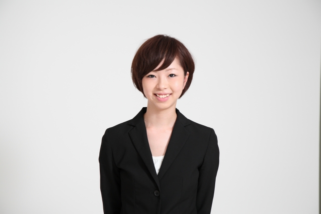 転職活動に使う証明写真の料金相場を徹底比較!注意点やおすすめの撮影方法は?