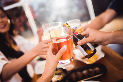 職場の飲み会に行きたくない理由と人間関係良好のまま上手に断る方法